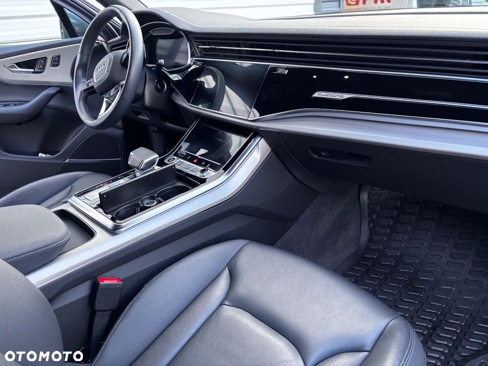Audi Q7 - 17