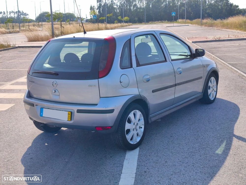 Opel Corsa 1.3 CDTI Enjoy - 4