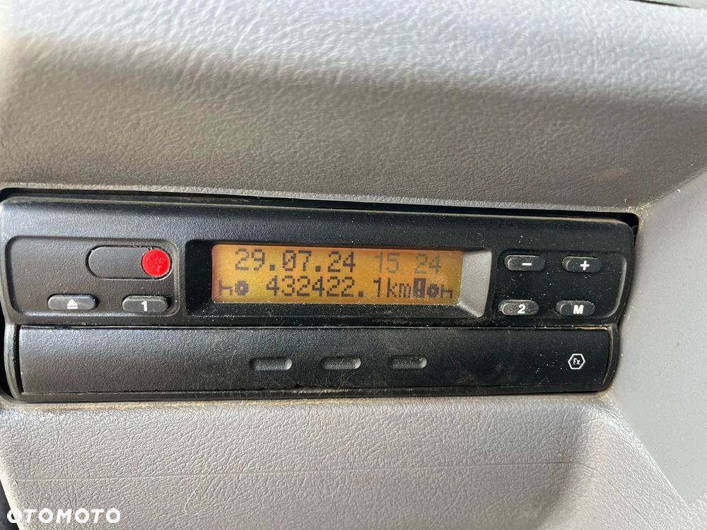 Renault KERAX 33DVB0 - 6