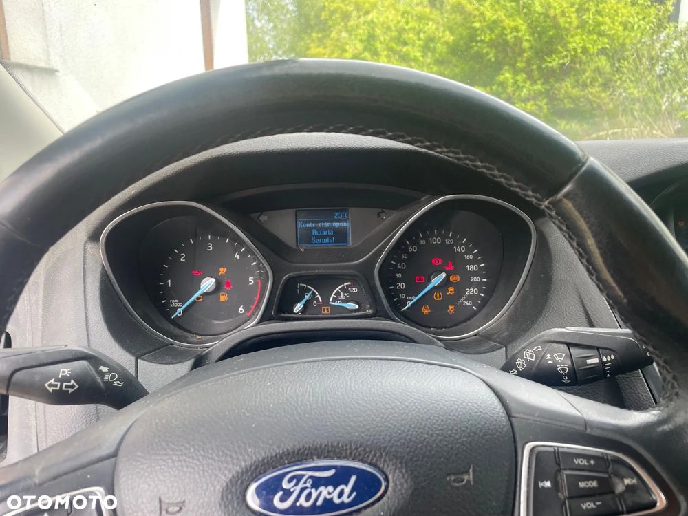 Ford Focus 1.5 TDCi Trend - 6