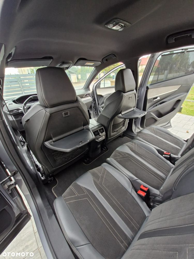 Peugeot 5008 - 21