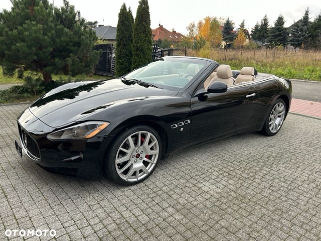 Maserati GranCabrio - 1
