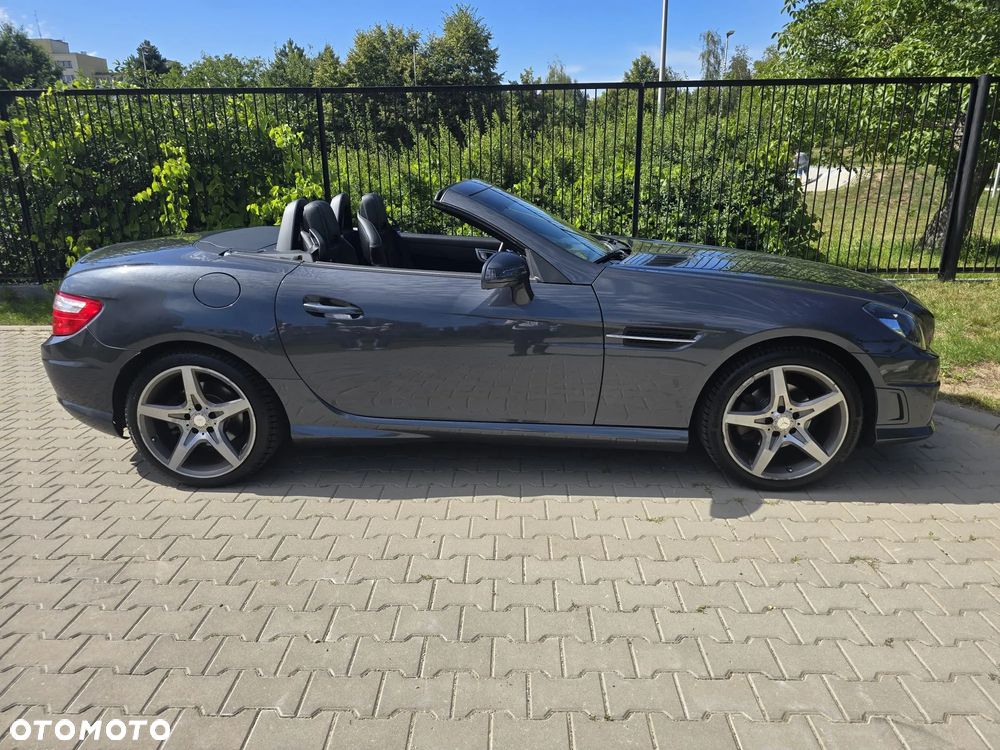 Mercedes-Benz SLK 200 BlueEFFICIENCY 7G-TRONIC Edition 1 - 12