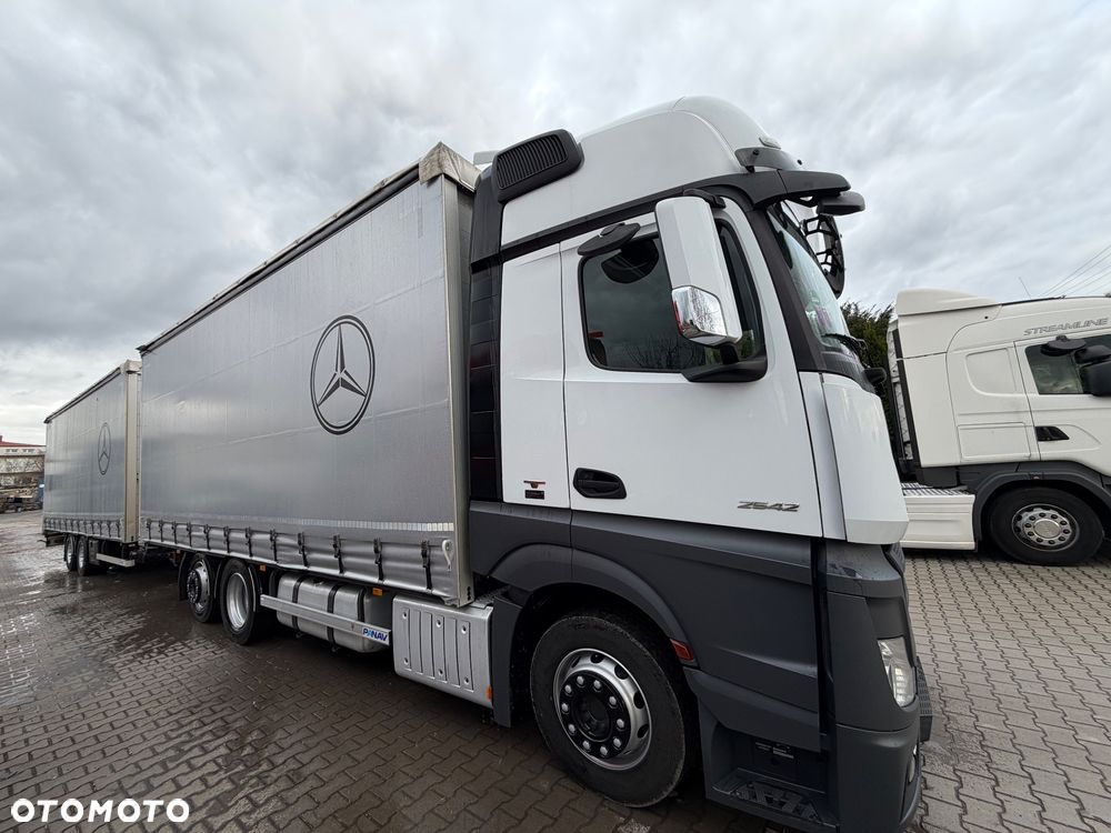 Mercedes-Benz Actros 2542 GigaSpace Salonka Ocynk Tandem - 4