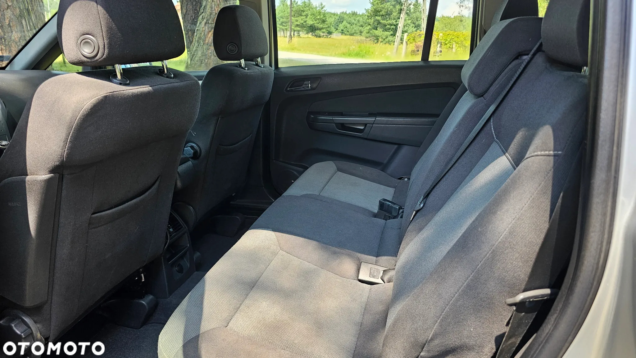 Opel Zafira 1.8 Cosmo EU5 - 12