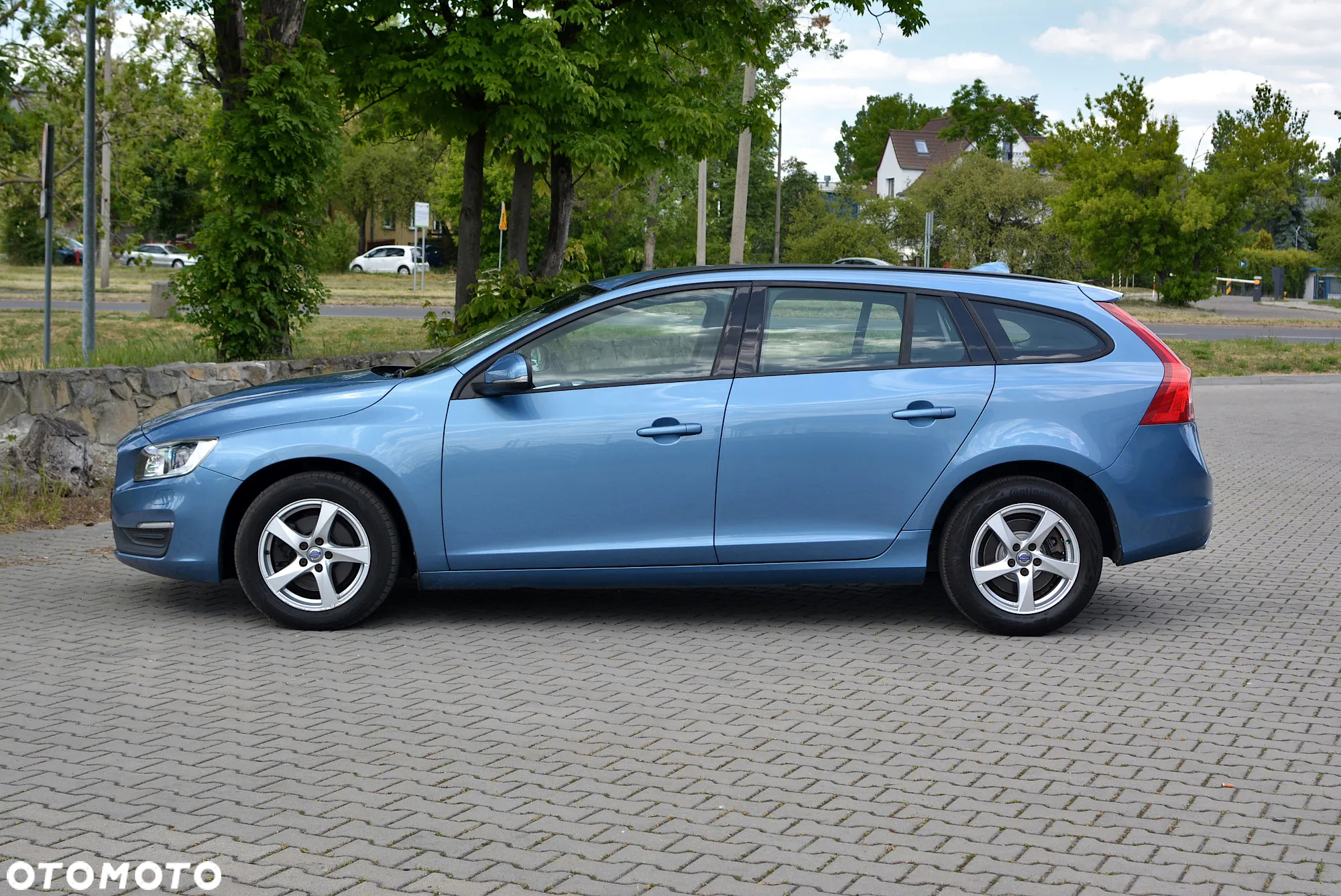 Volvo V60 D4 Linje Business - 3
