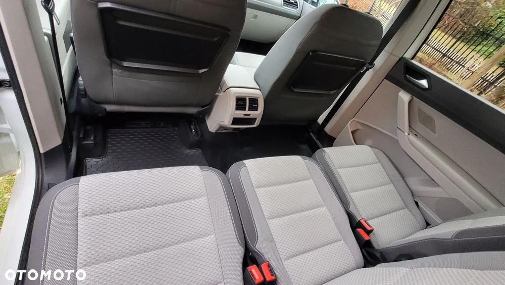 Volkswagen Touran 1.4 TSI BMT Comfortline - 4