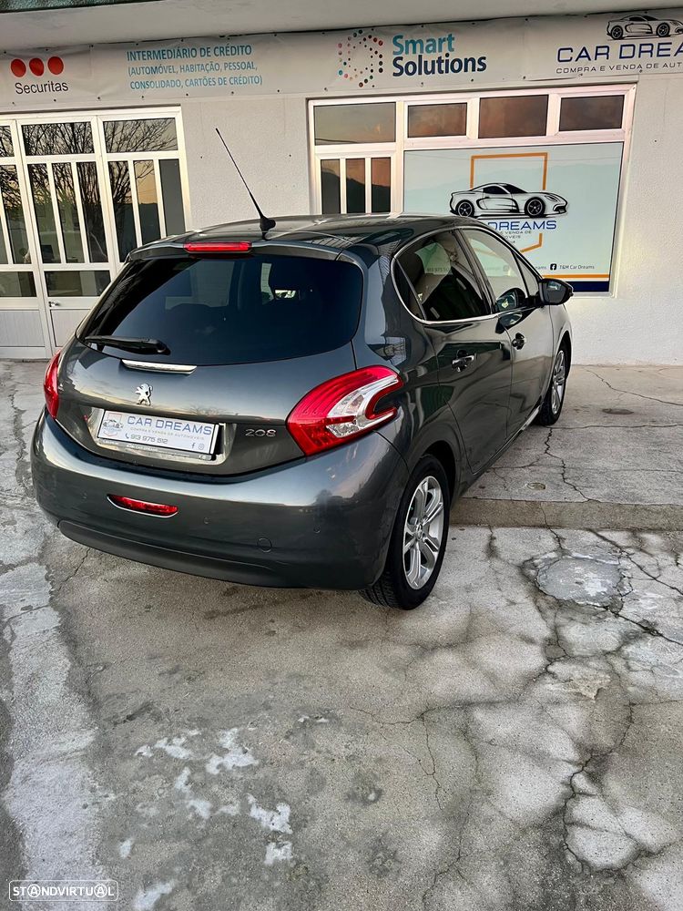 Peugeot 208 1.2 VTi Allure - 4