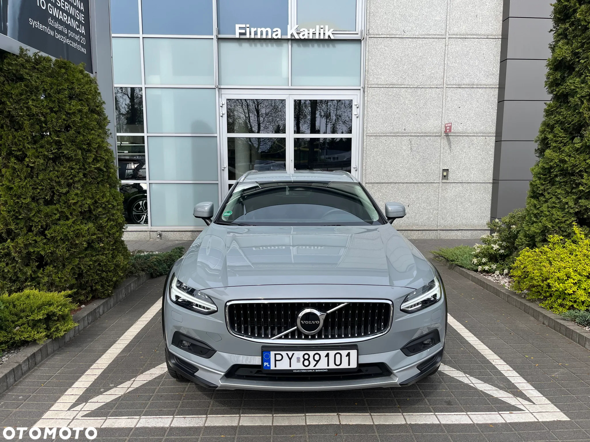 Volvo V90 Cross Country B5 B AWD Plus - 2