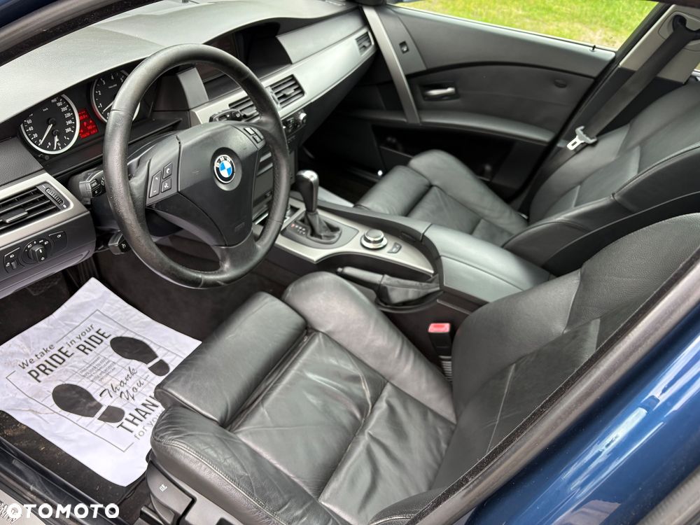 BMW Seria 5 525i - 5