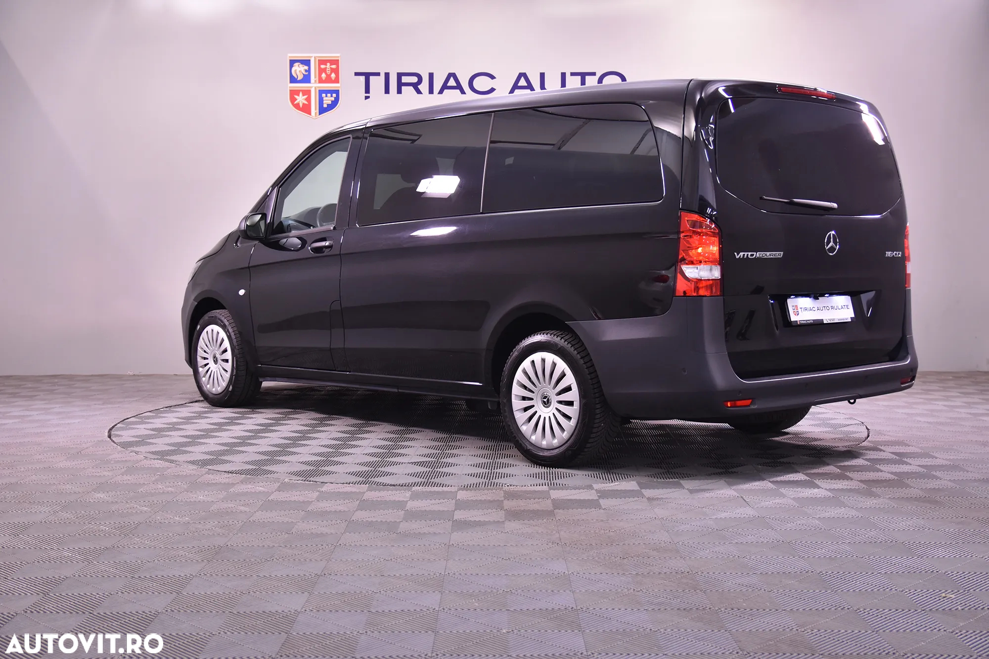 Mercedes-Benz Vito 116 CDI Tourer Lang Aut. SELECT - 3
