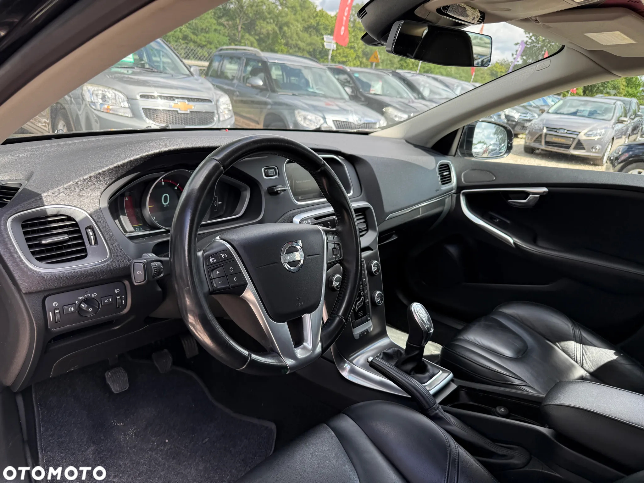 Volvo V40 D2 - 25