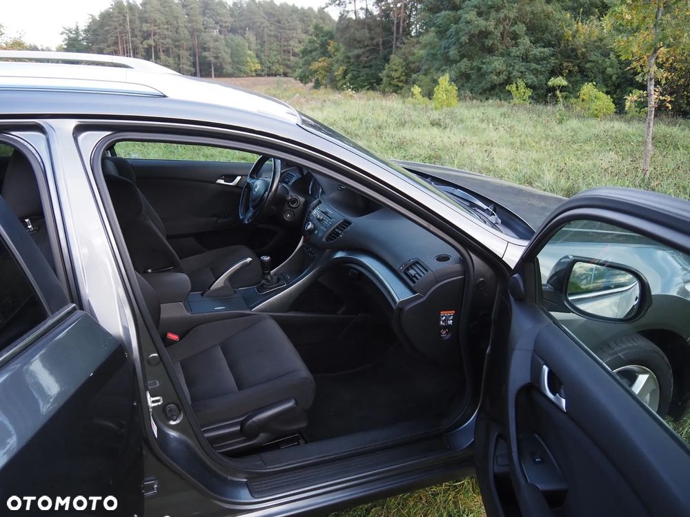 Honda Accord 2.0 Lifestyle - 10