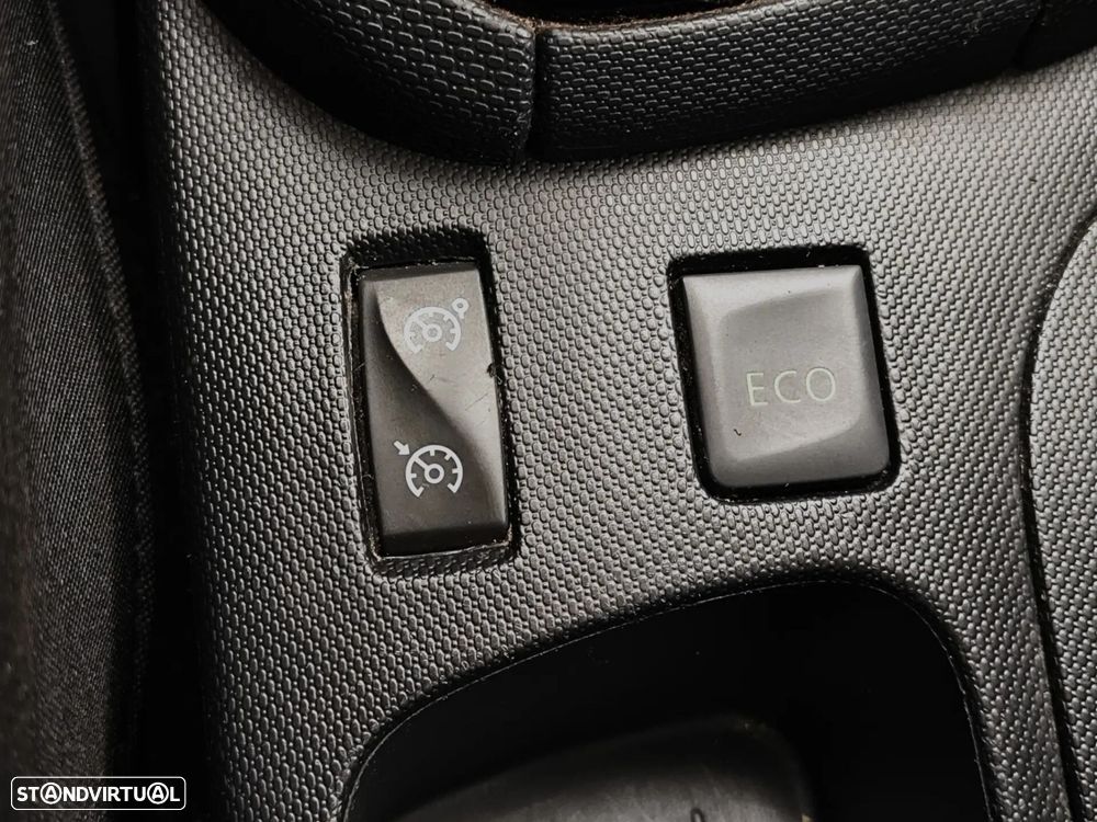 Renault Clio 1.5 dCi Limited - 29