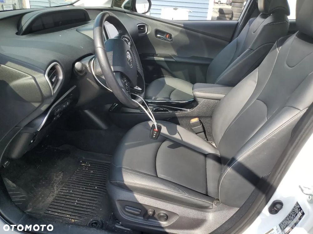 Toyota Prius - 7