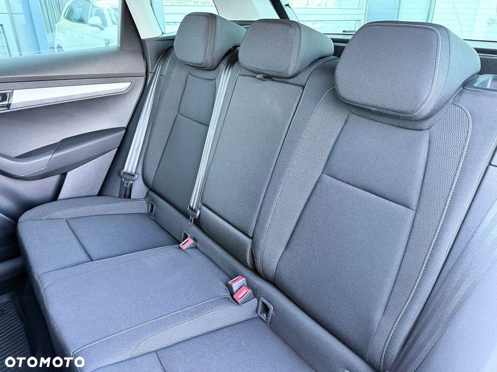 Skoda Karoq 1.5 TSI ACT Edition 130 DSG - 22