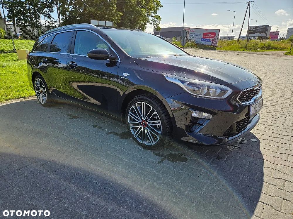Kia Ceed 1.6 CRDi DCT GT Line - 3