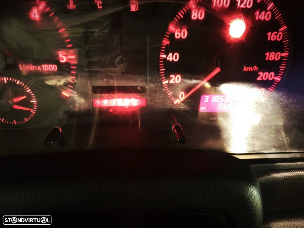 Audi A4 1.9 TDI Attraction EC - 7