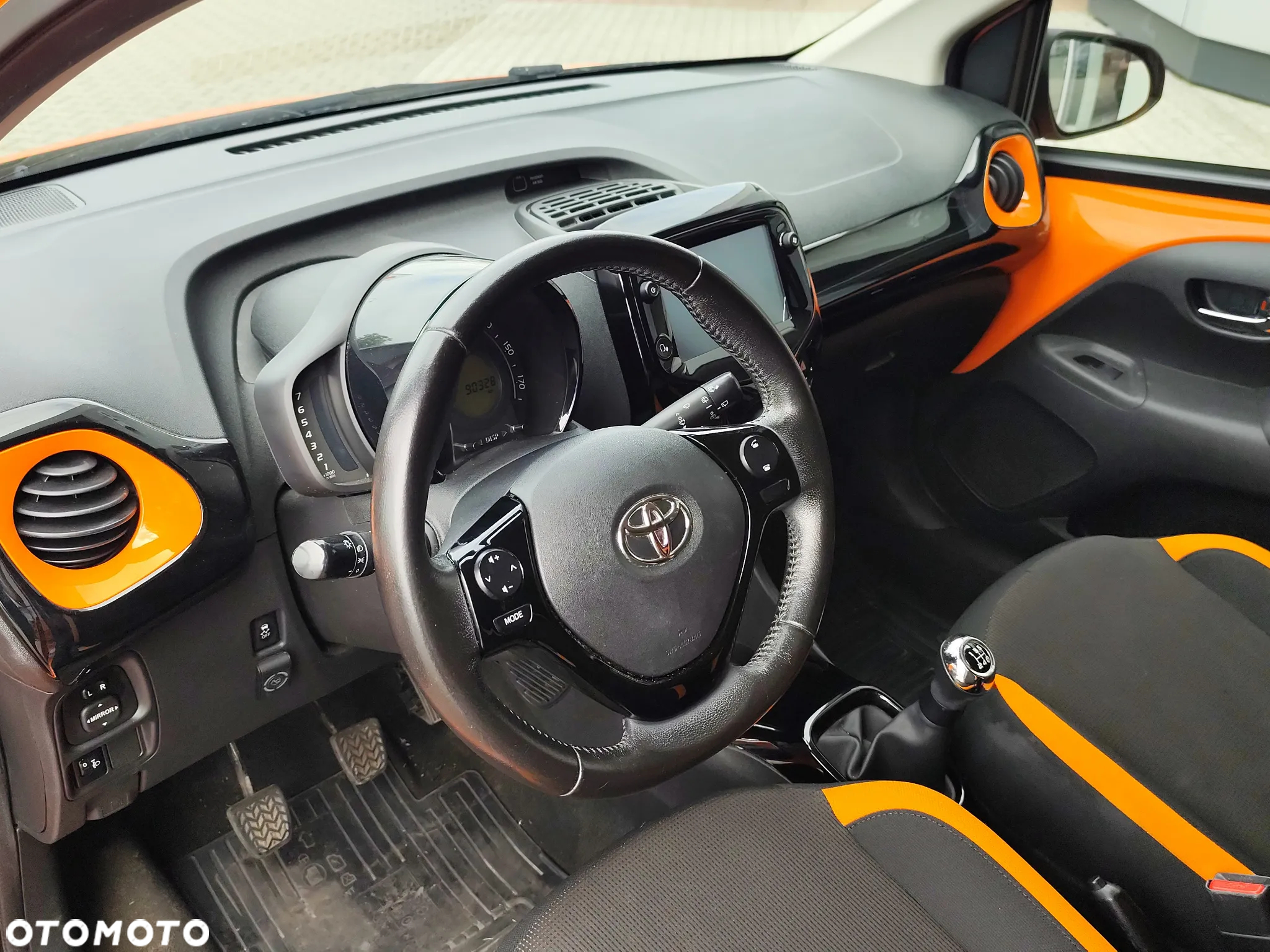 Toyota Aygo - 8