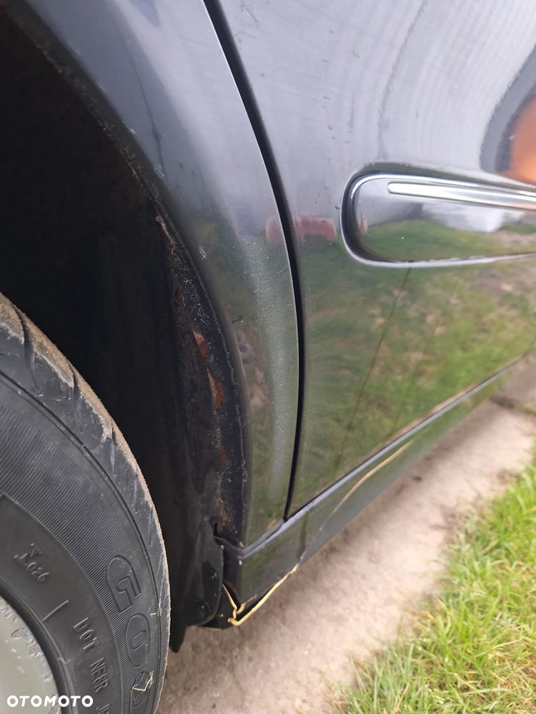 Mercedes-Benz Klasa E 320 CDI 4-Matic Avantgarde - 12