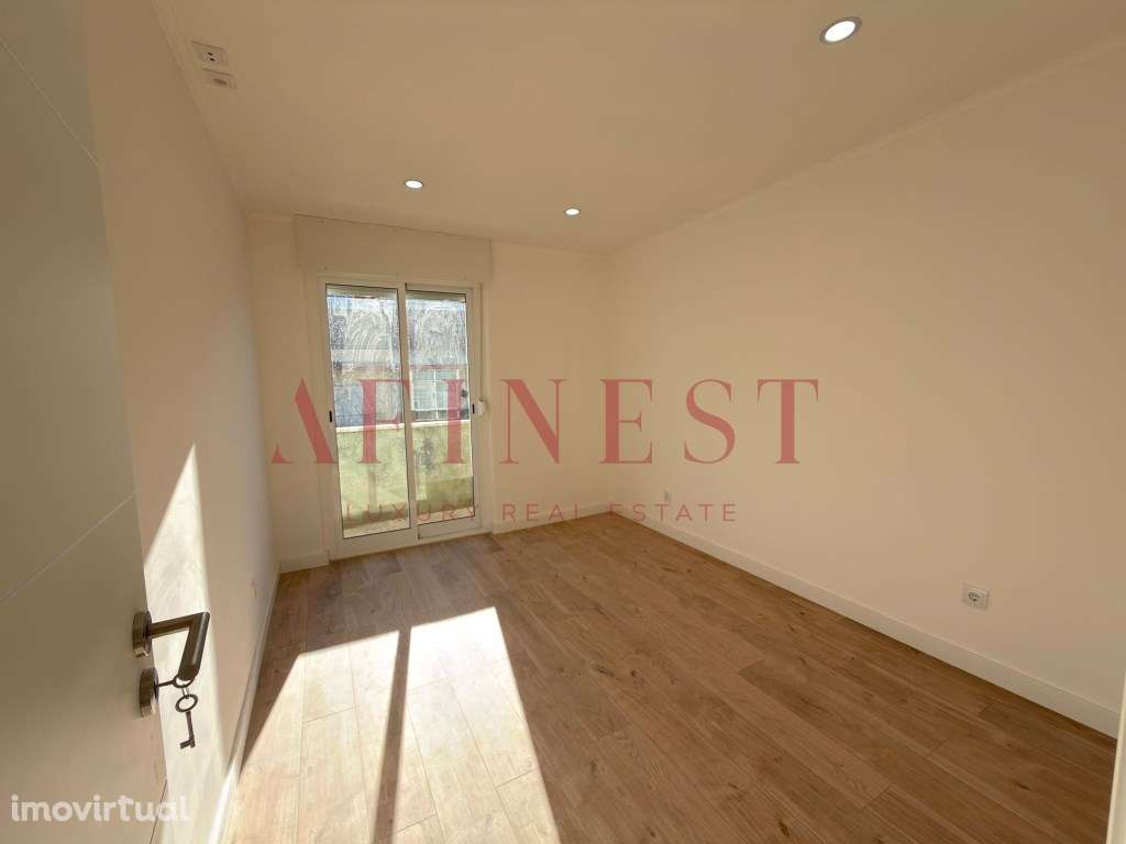 Apartamento T4 com varanda renovado na Damaia - Amadora - Grande imagem: 5/20