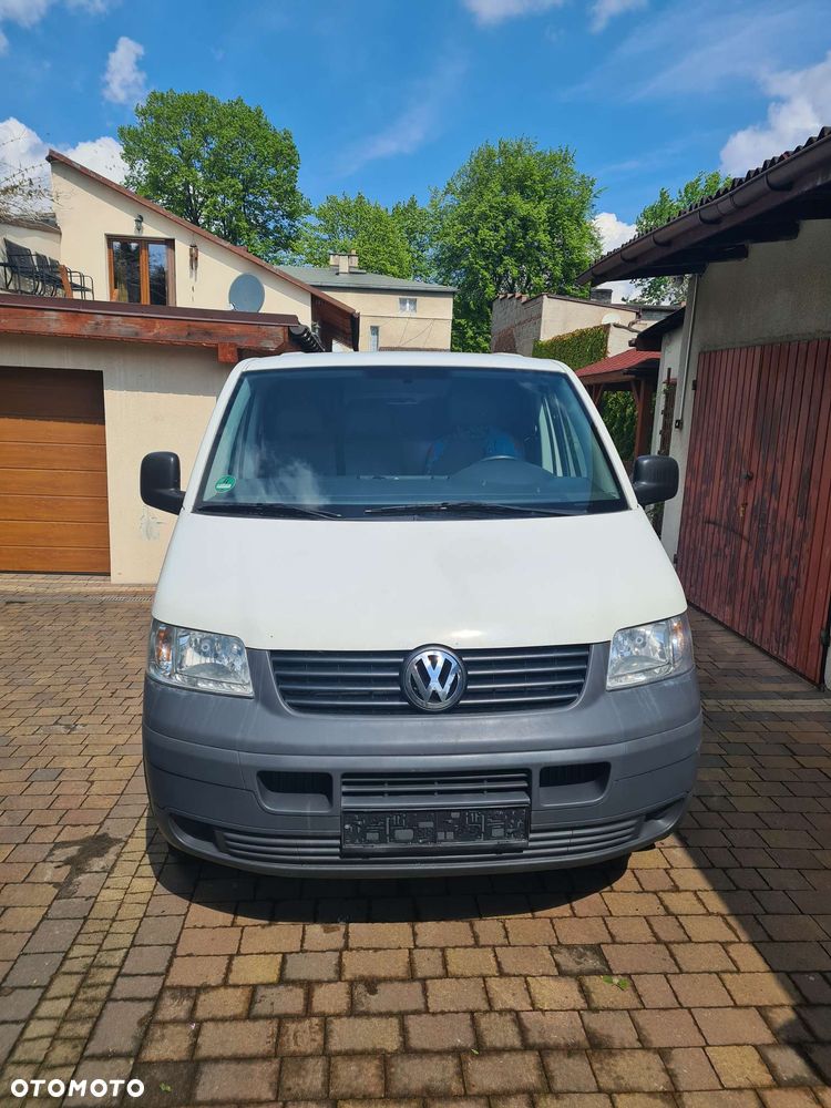 Volkswagen T5 - 1