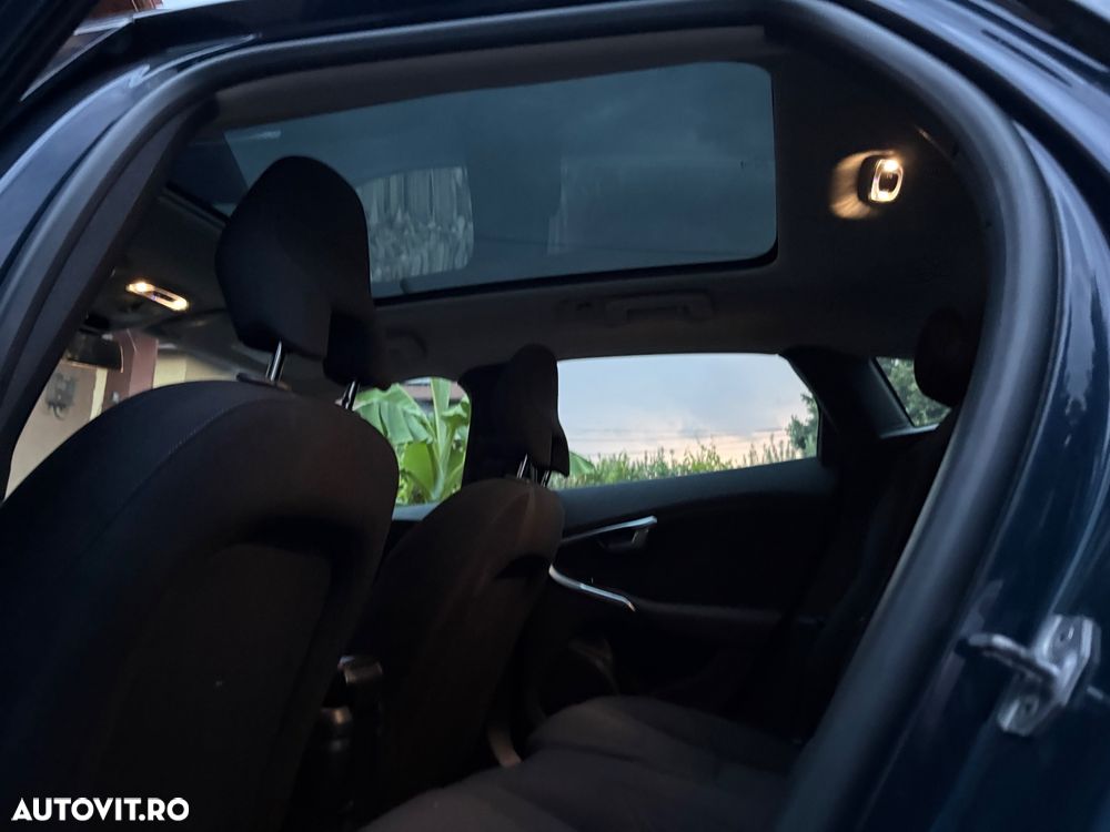 Volvo V40 D2 ECO Momentum - 13
