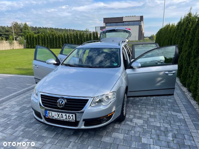 Volkswagen Passat Variant - 1