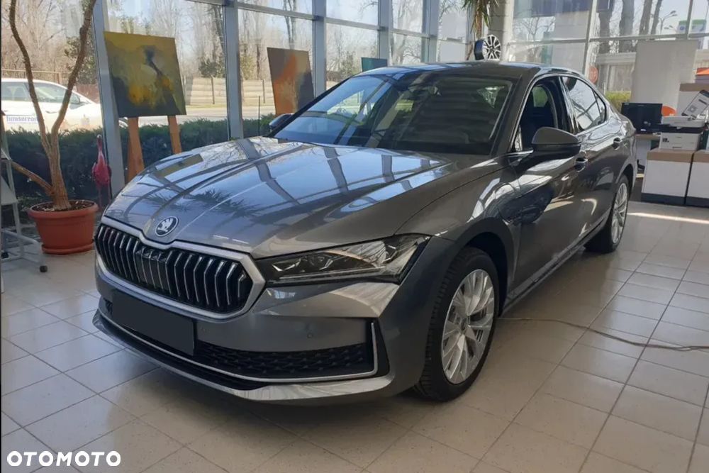 Skoda Superb 1.5 TSI Plug-in Hybrid Selection DSG - 6