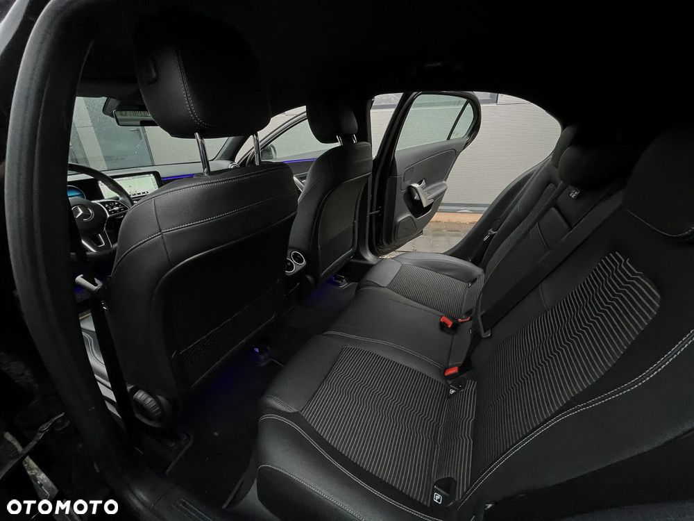 Mercedes-Benz Klasa A 200 7G-DCT Style - 20