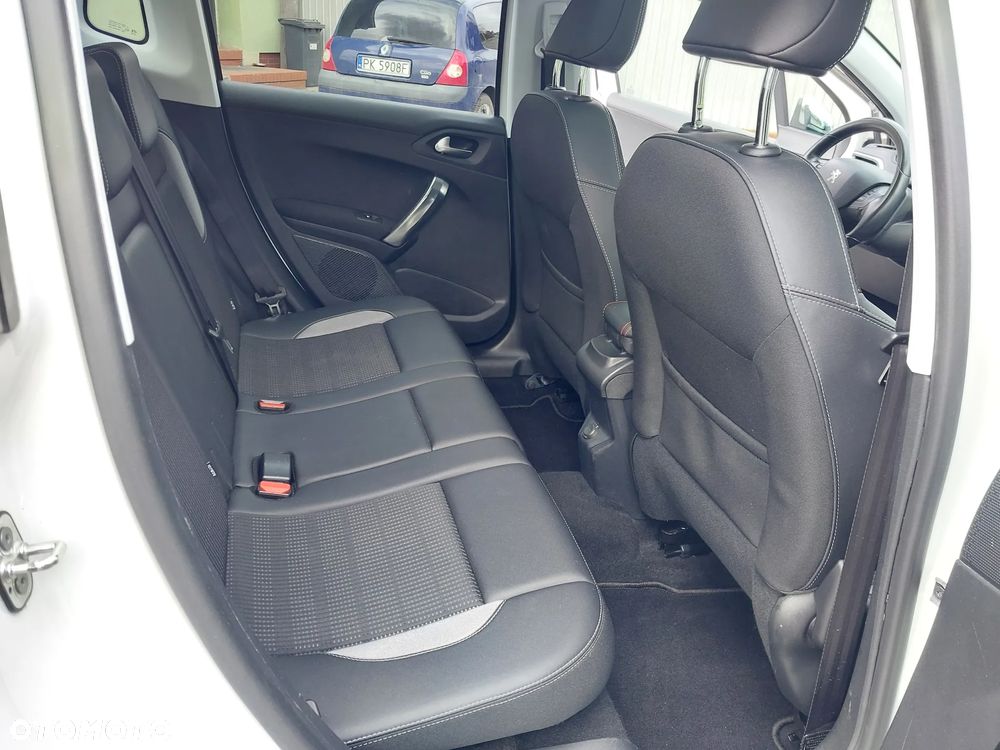 Peugeot 2008 PureTech 110 Stop&Start Crossway - 11