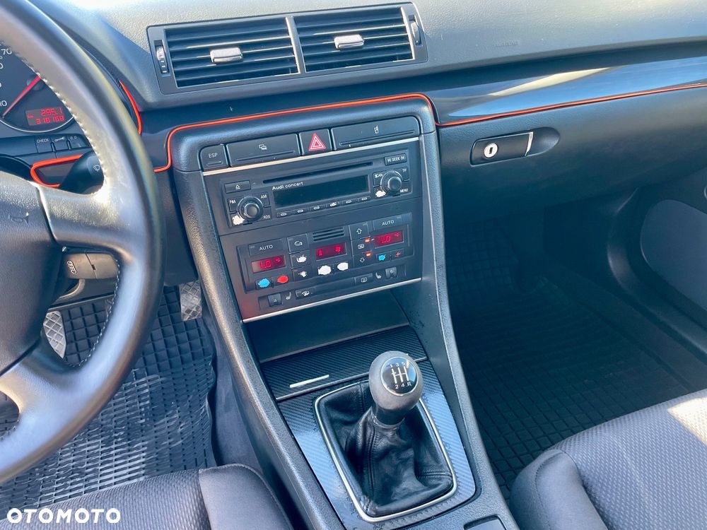 Audi A4 Avant 1.8 T - 31