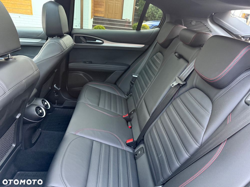 Alfa Romeo Stelvio 2.0 Turbo Competizione Q4 - 27