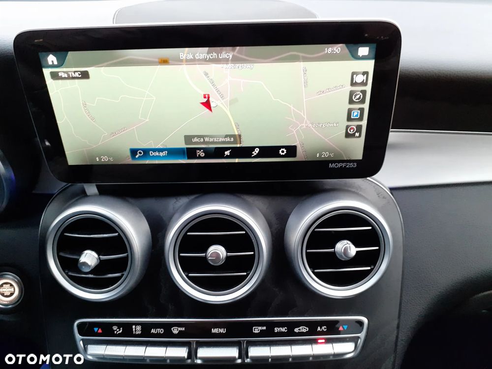 Mercedes-Benz GLC 200 4Matic 9G-TRONIC AMG Line - 28