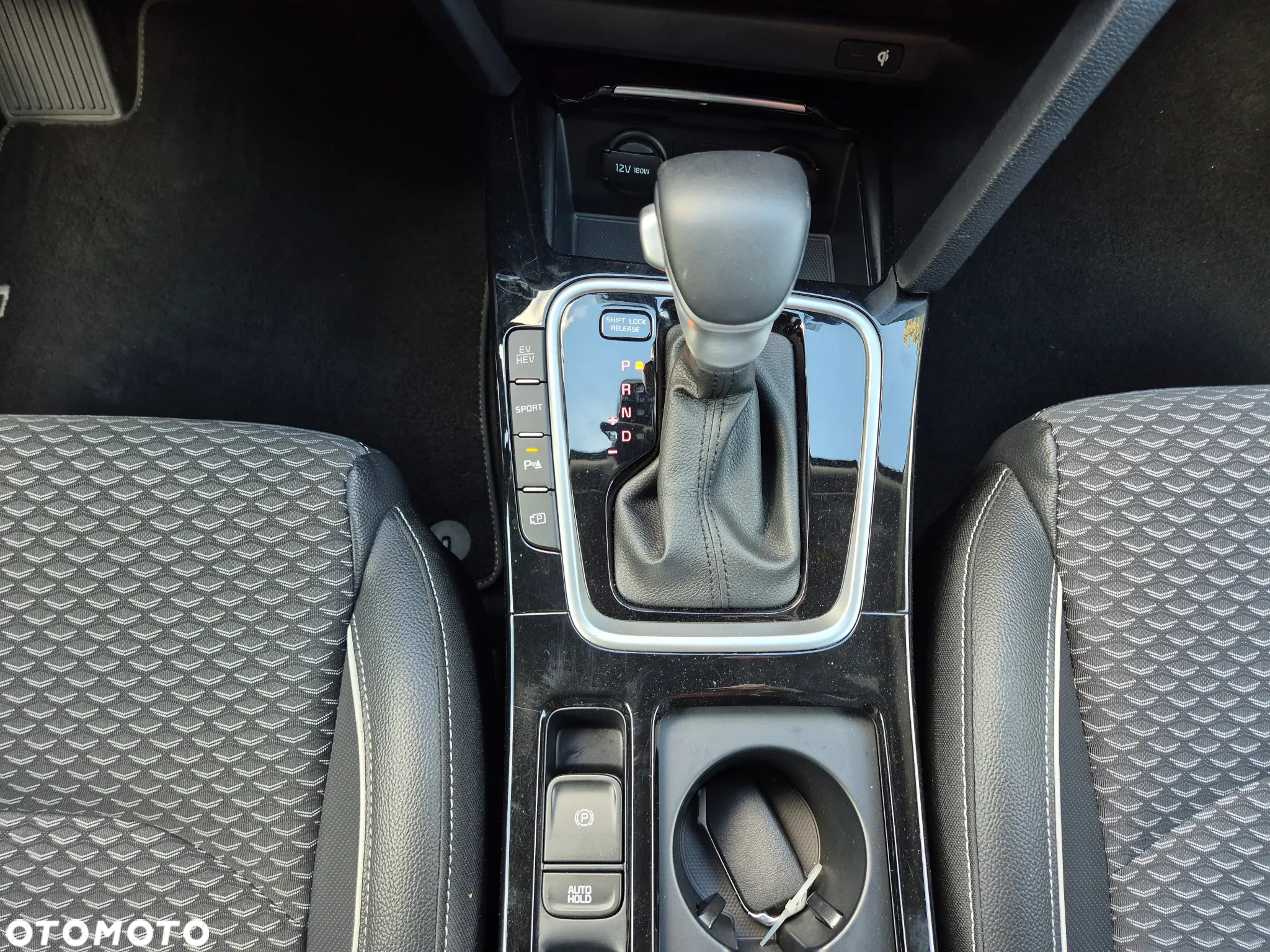 Kia Ceed - 20