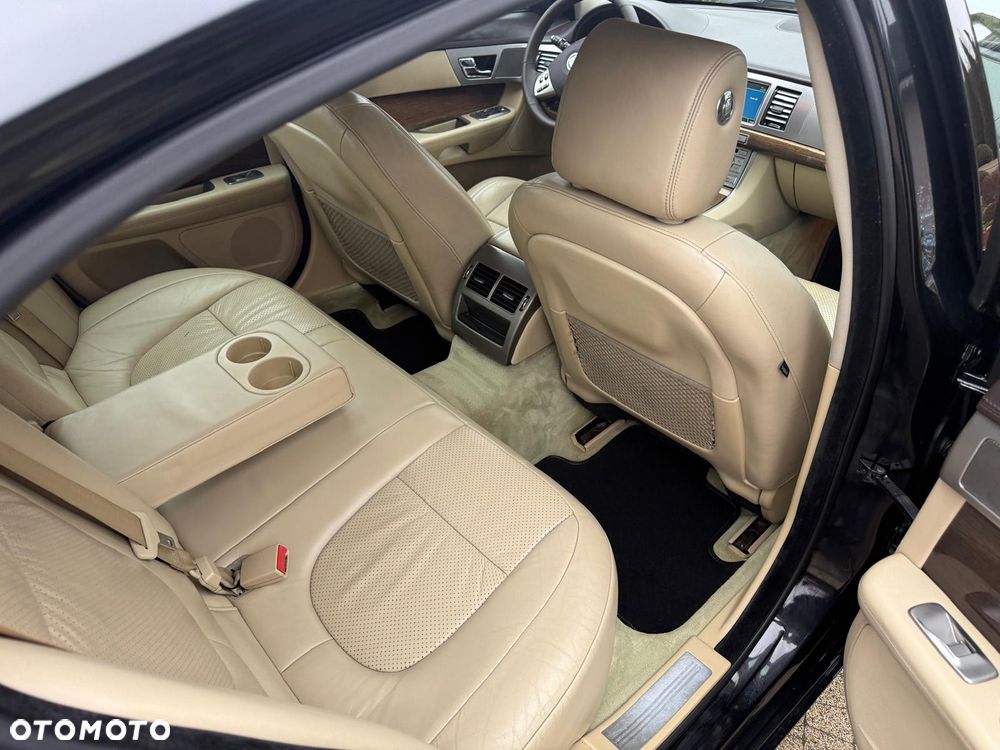 Jaguar XF 3.0 V6 S - 6
