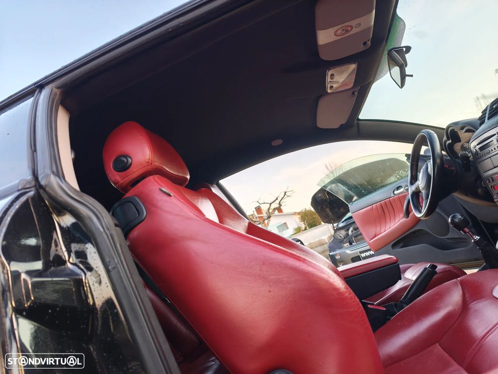 Alfa Romeo GT 1.9 JTD M-JET Blackline - 16