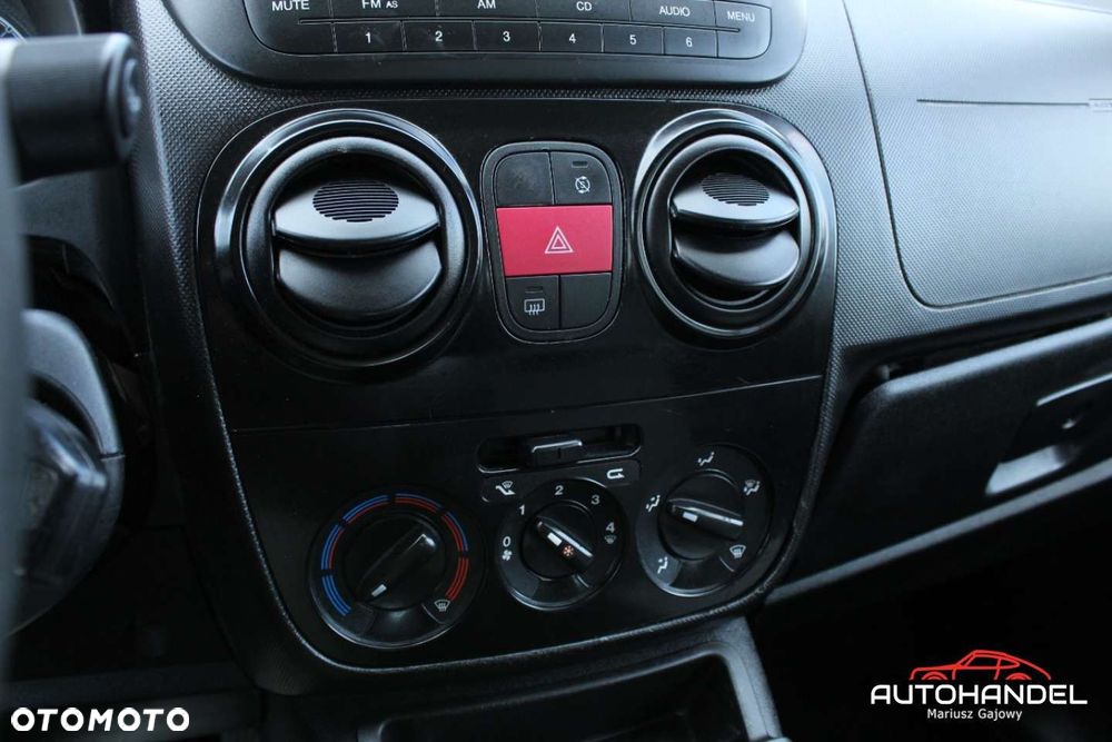 Fiat Qubo - 12