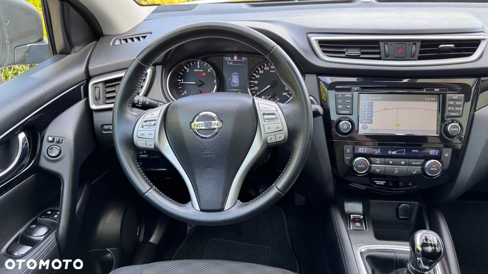 Nissan Qashqai 1.5 dCi Tekna - 30