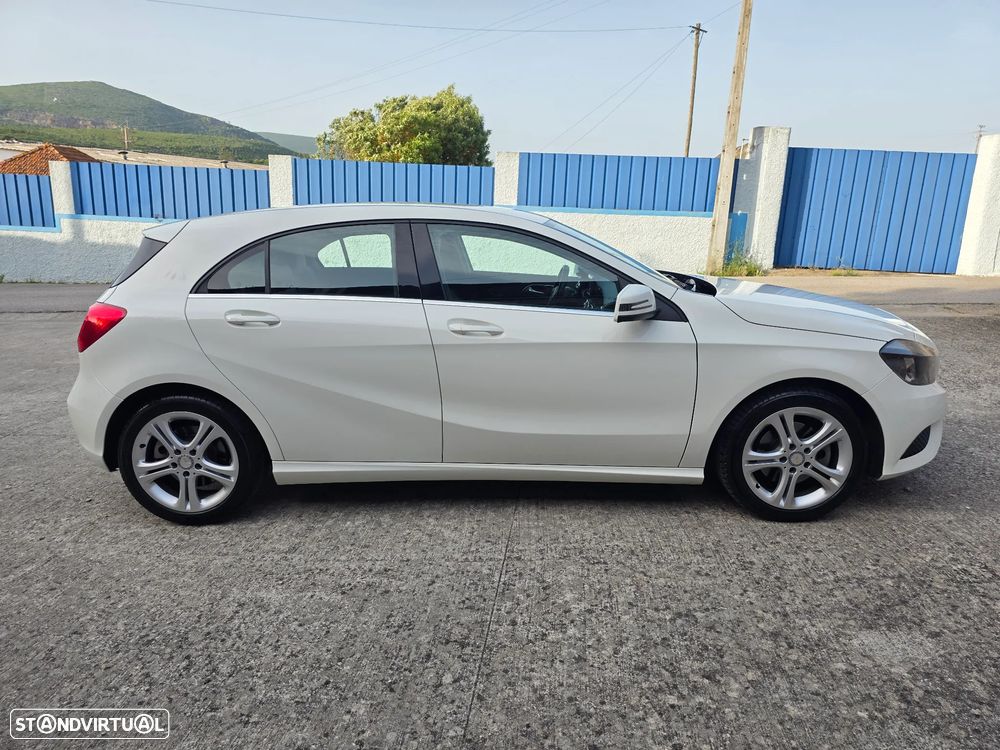 Mercedes-Benz A 220 CDI BE Urban Aut.113g - 9