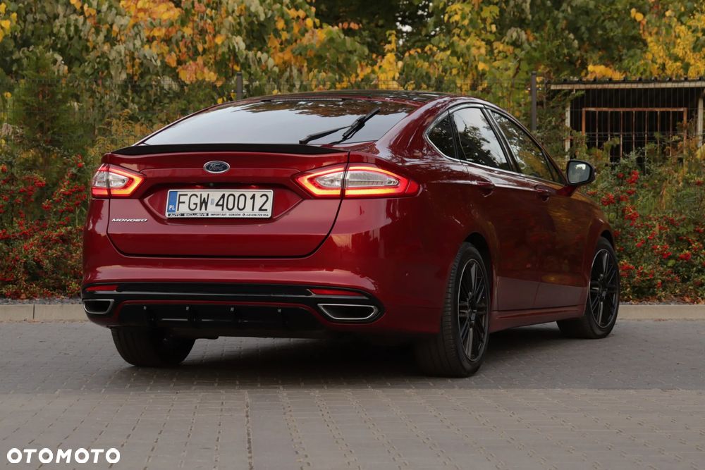 Ford Mondeo 2.0 TDCi Titanium - 11