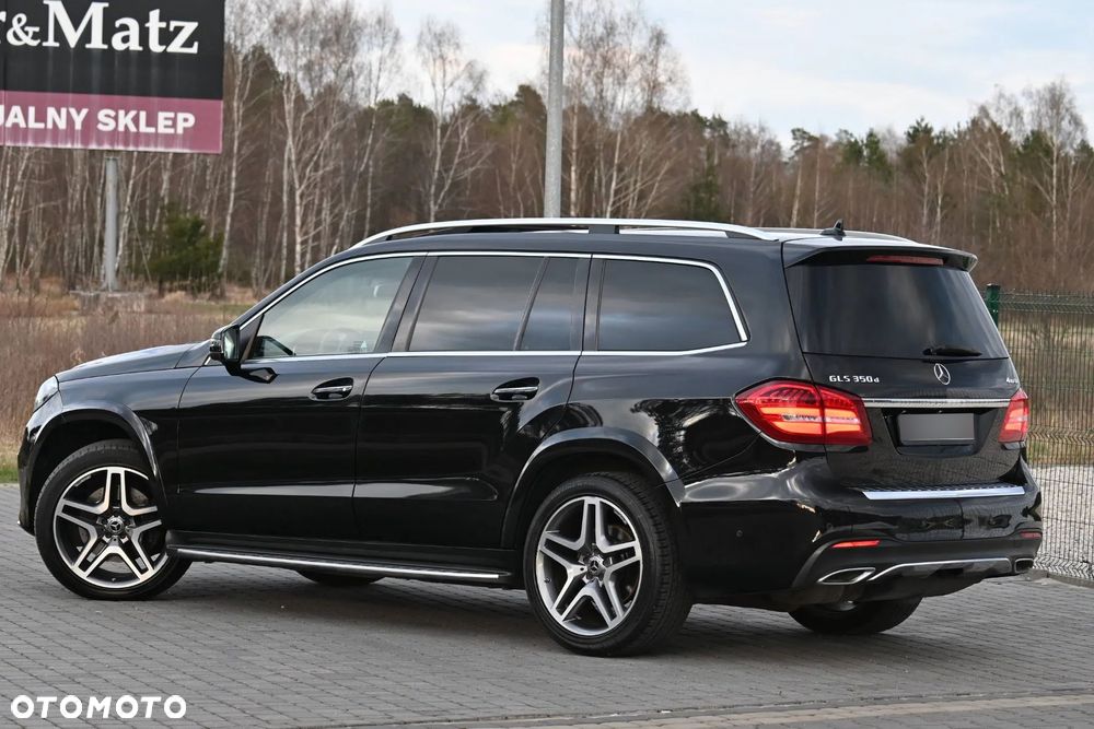 Mercedes-Benz GLS - 21