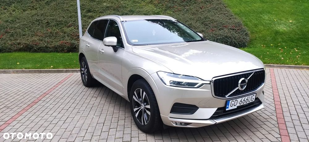 Volvo XC 60 B5 B AWD Momentum Pro - 13