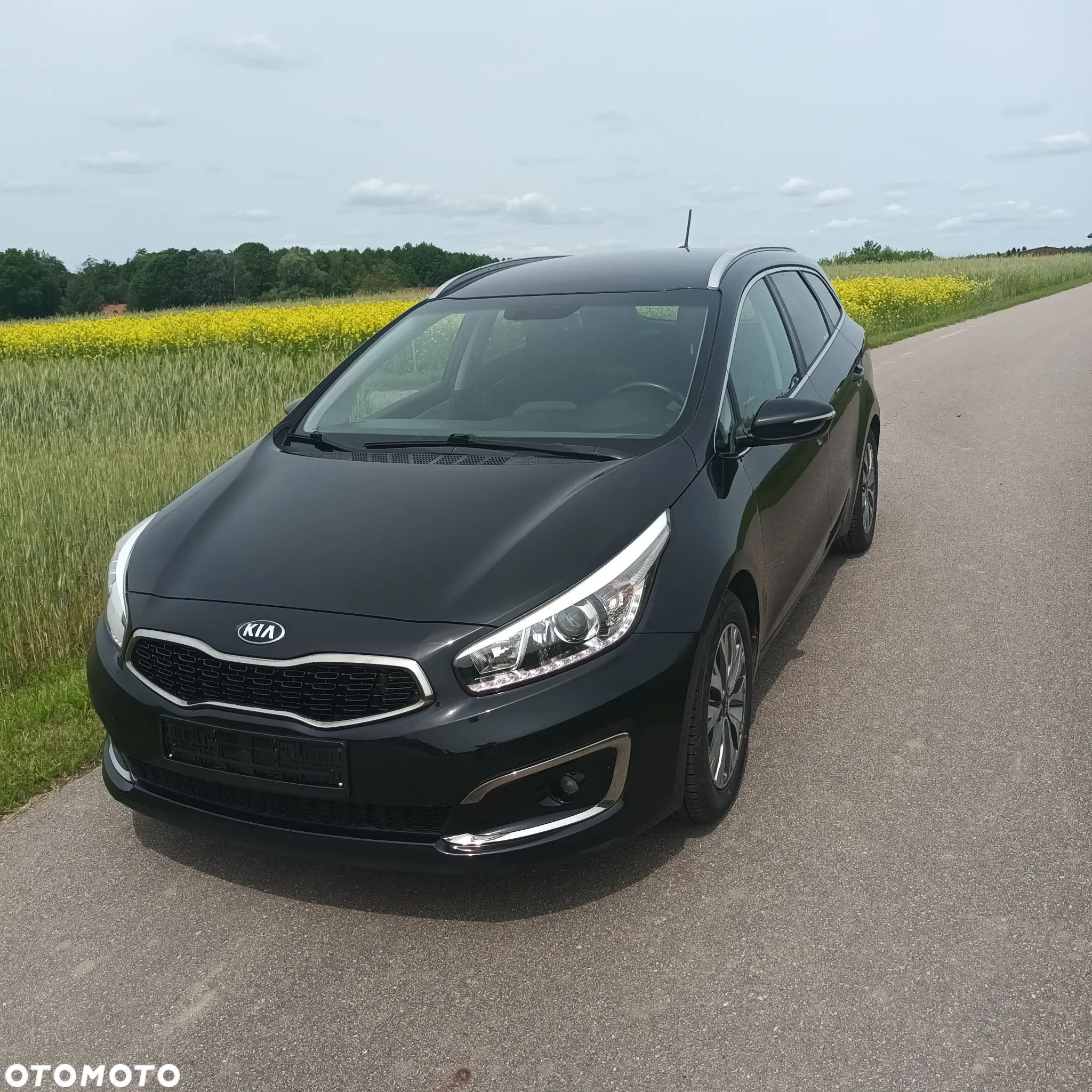 Kia Ceed Cee'd 1.6 CRDi S - 1