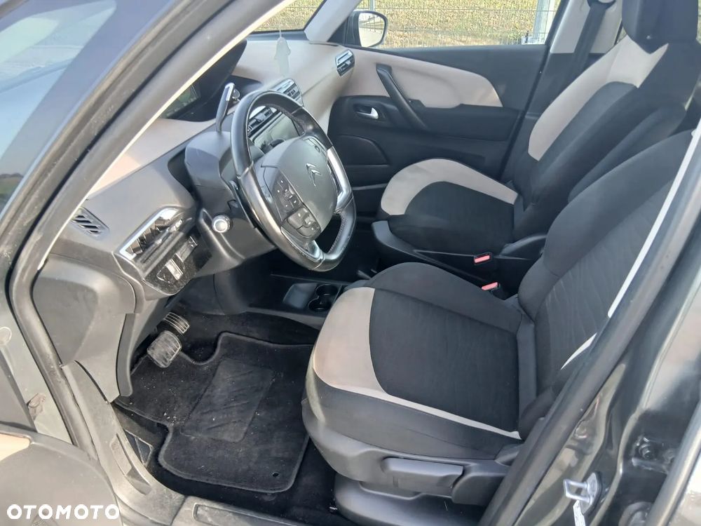 Citroën C4 Picasso - 9