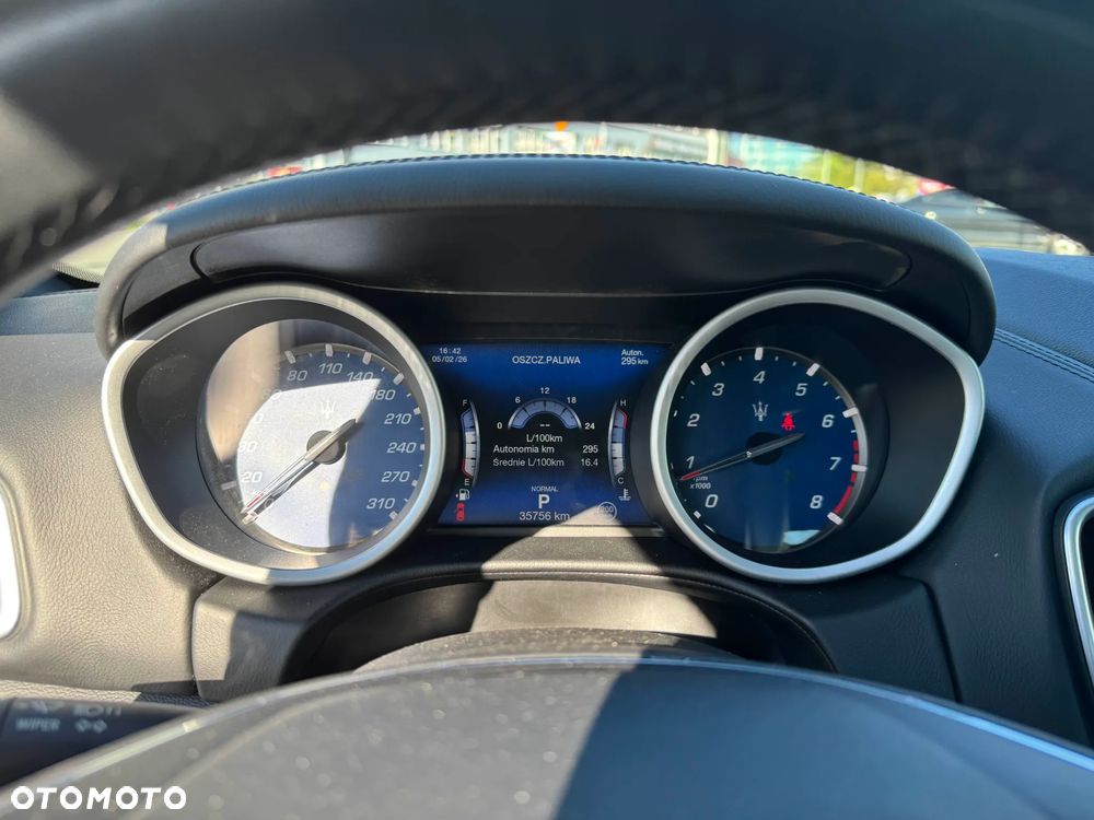 Maserati Ghibli S Q4 Granlusso - 12