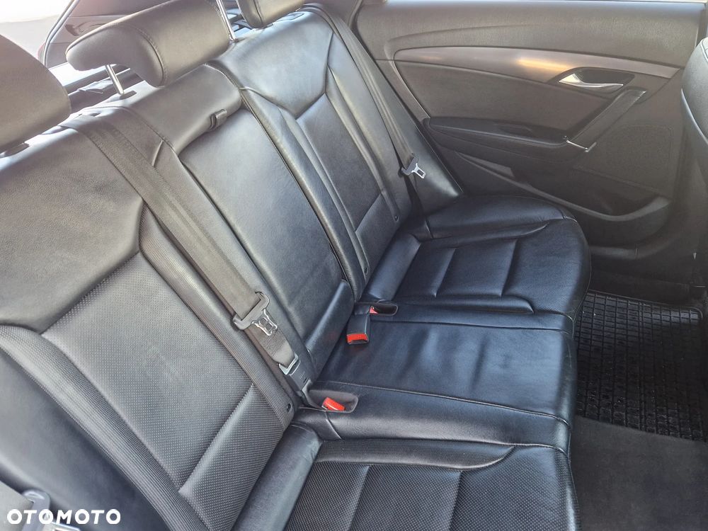 Hyundai i40 1.7 CRDi Comfort + - 22