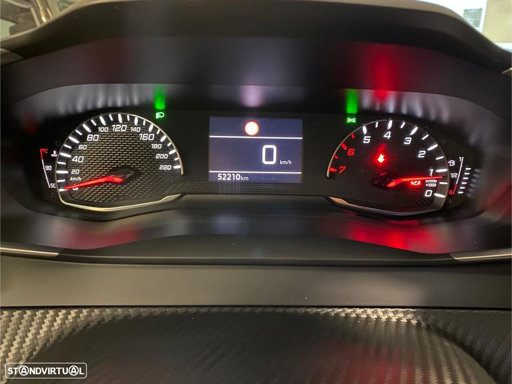 Peugeot 2008 1.2 PureTech Allure Pack - 51