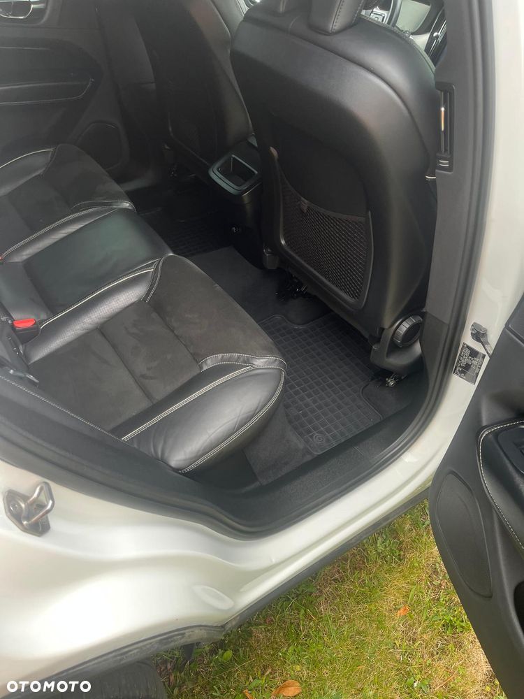 Volvo XC 60 D3 R-Design - 12