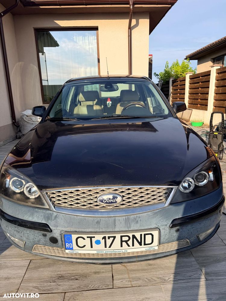 Ford Mondeo 2.0TDCi Aut. Ghia - 2
